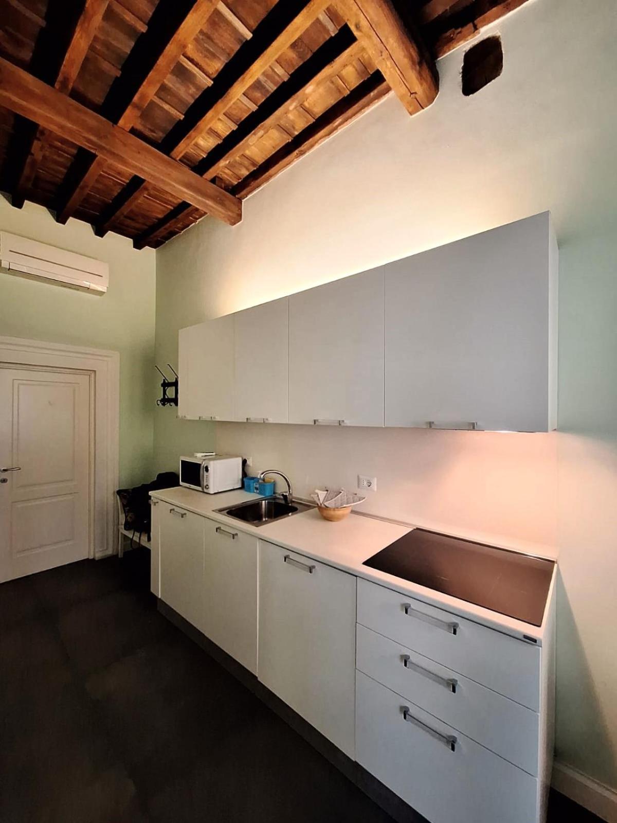 Apartment Fiorino Duomo Cozy By Oteego *
